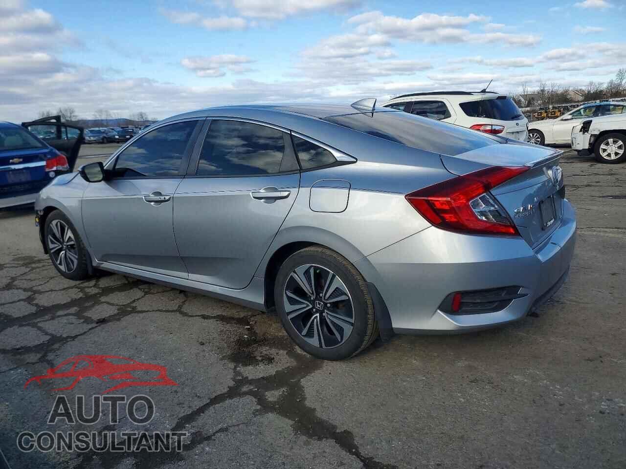 HONDA CIVIC 2018 - JHMFC1F39JX018741