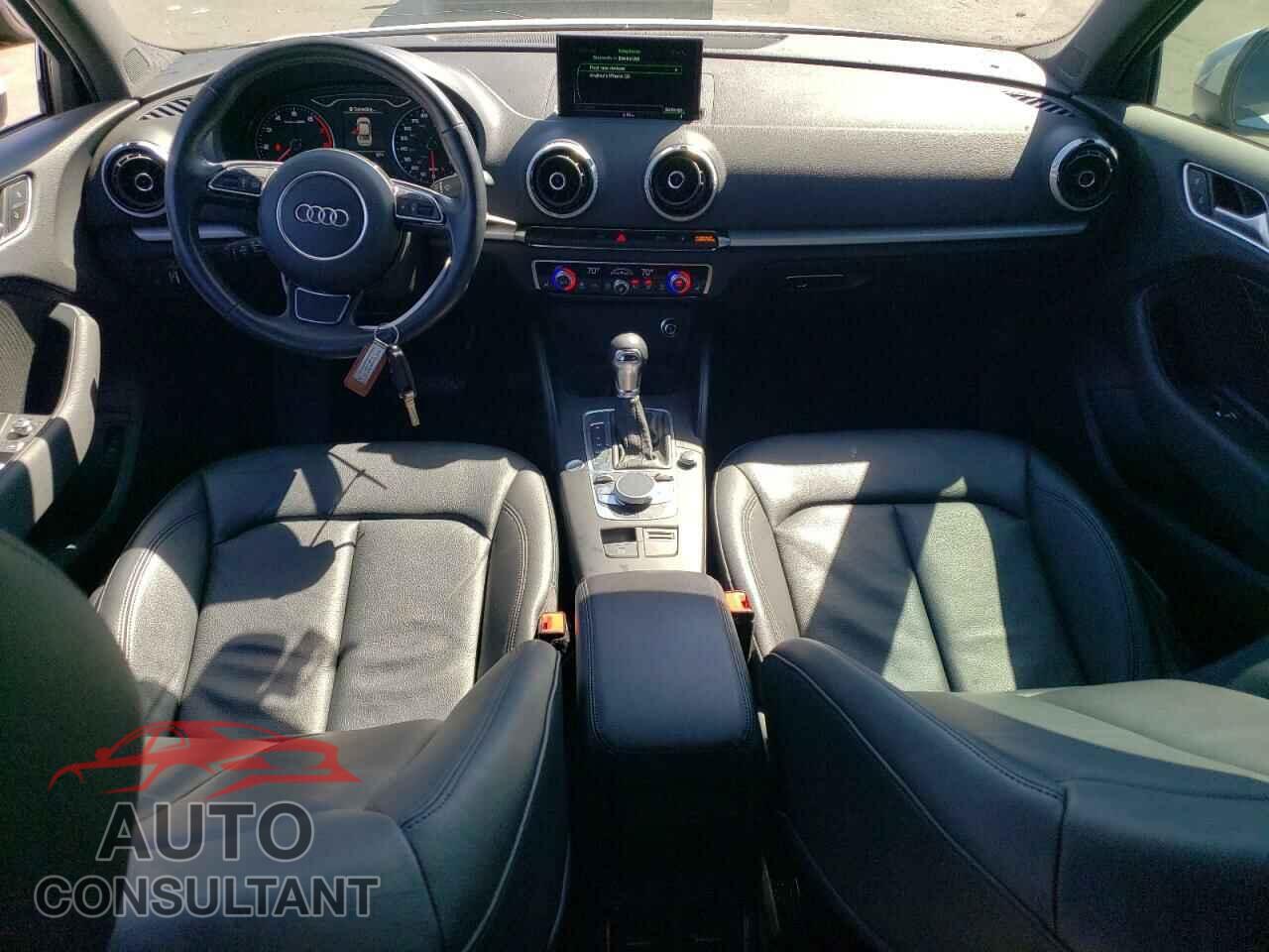 AUDI A3 2016 - WAUA7GFF2G1097627