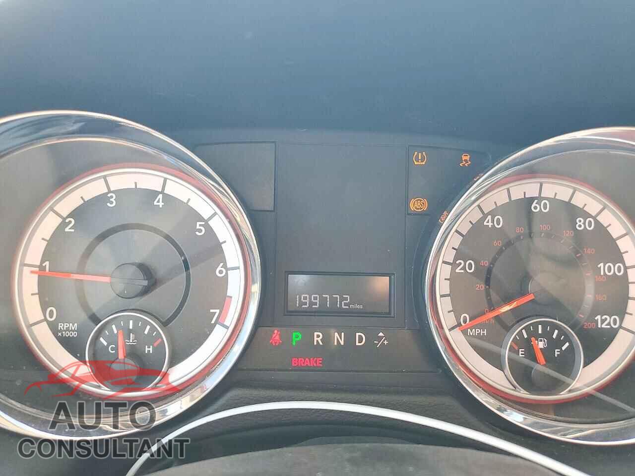 DODGE CARAVAN 2011 - 2D4RN3DG8BR639739