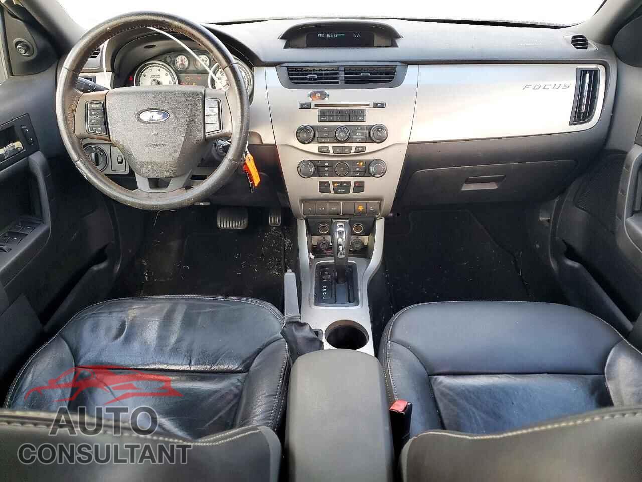 FORD FOCUS 2009 - 1FAHP36N49W194213