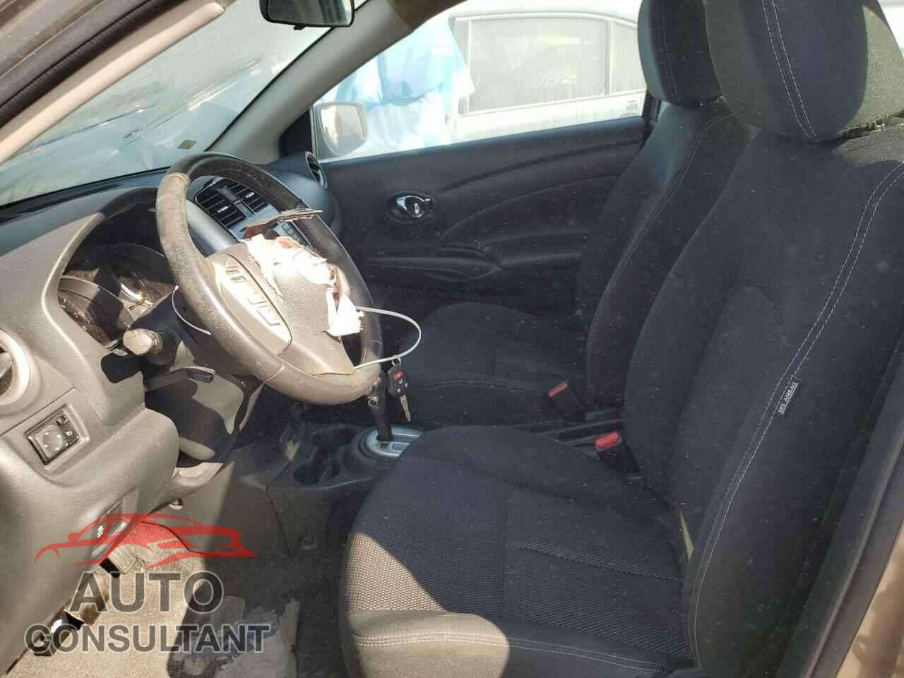 NISSAN VERSA 2017 - 3N1CN7AP3HL804703