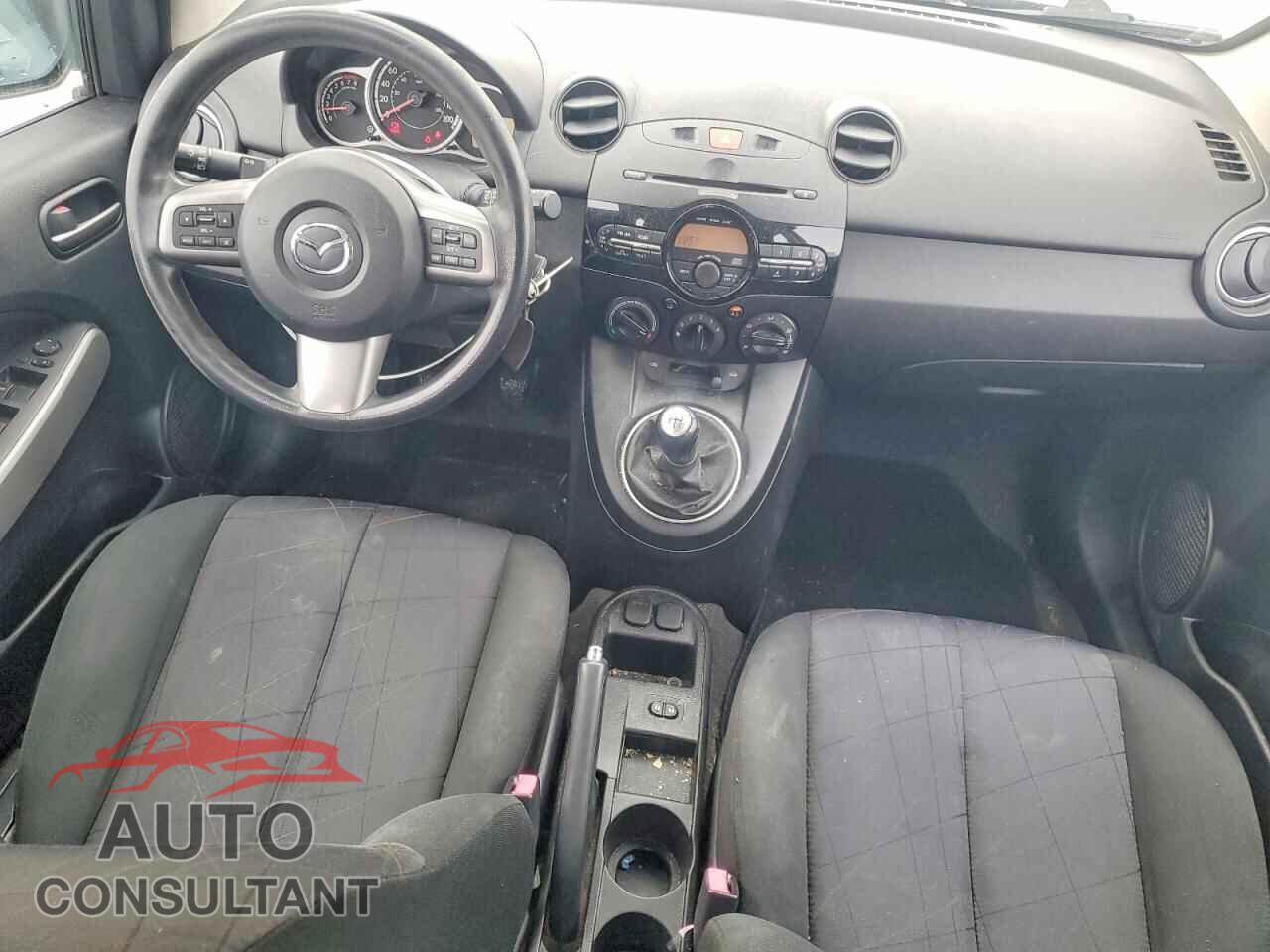 MAZDA 2 2013 - JM1DE1KY4D0168774