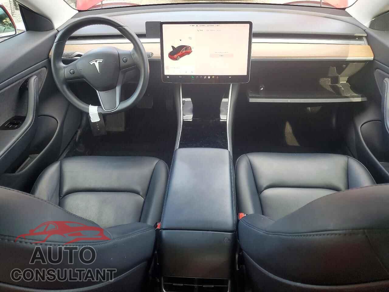 TESLA MODEL 3 2018 - 5YJ3E1EB6JF121732