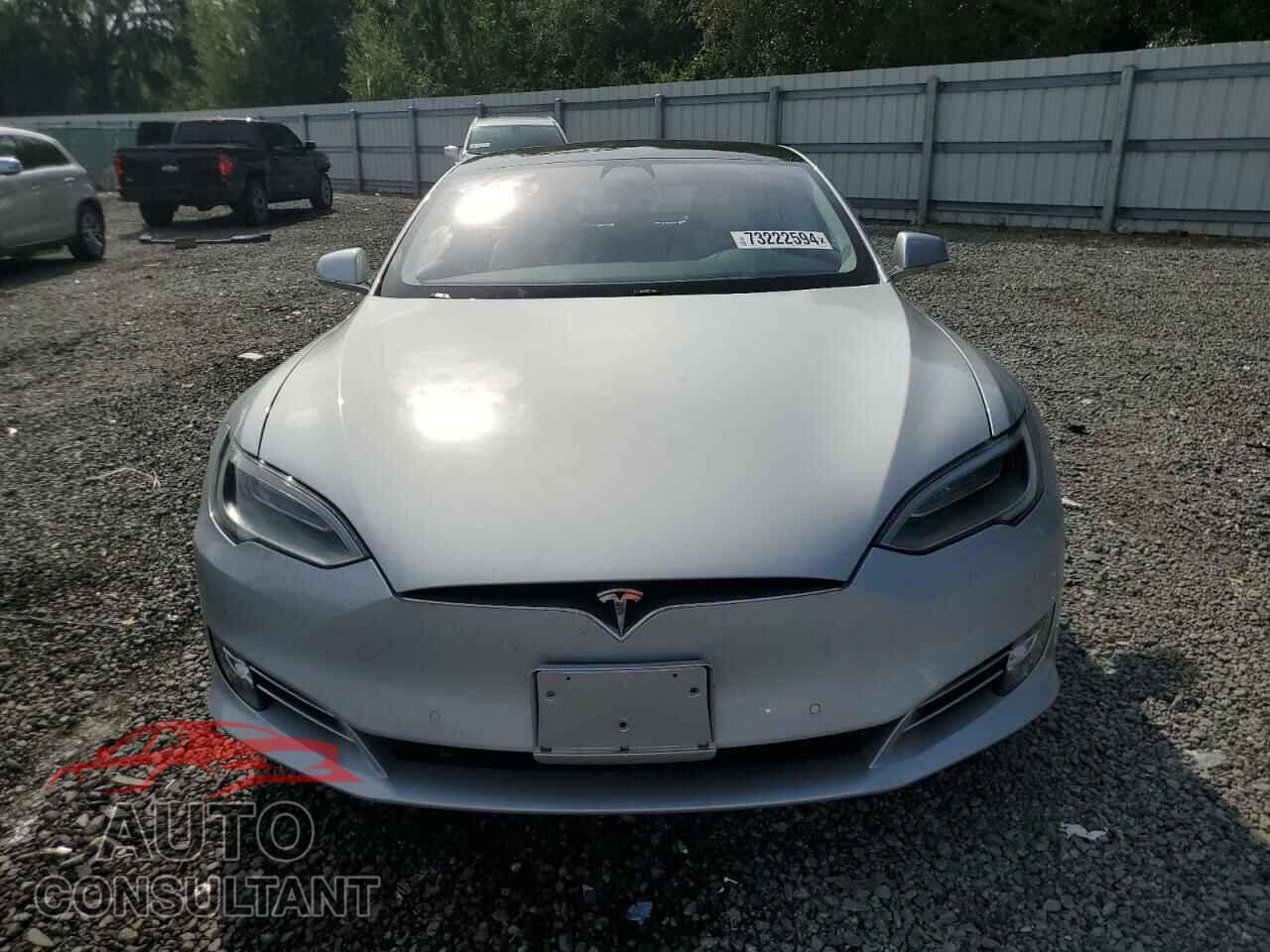 TESLA MODEL S 2018 - 5YJSA1E29JF280638