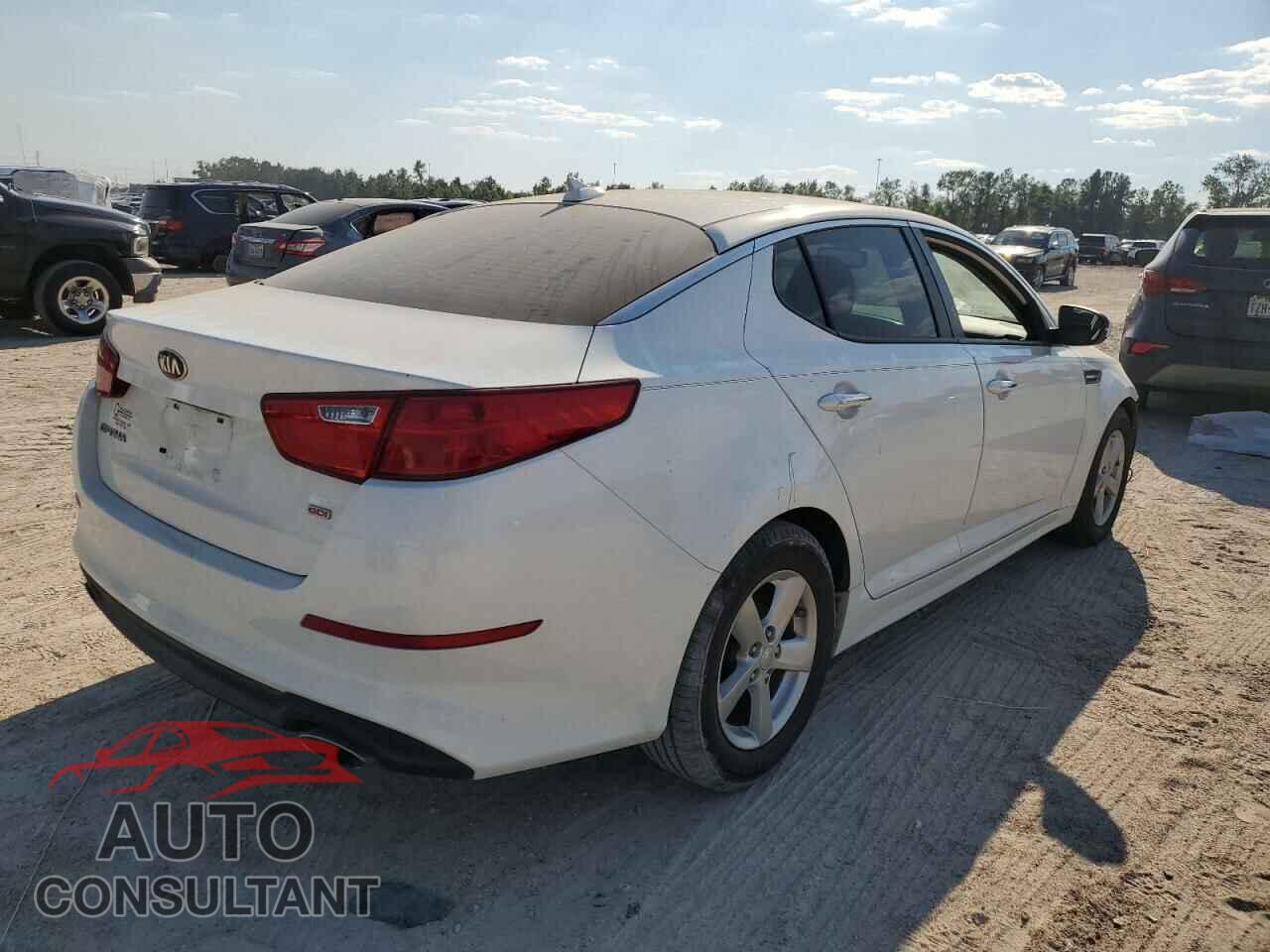 KIA OPTIMA 2015 - KNAGM4A75F5592719
