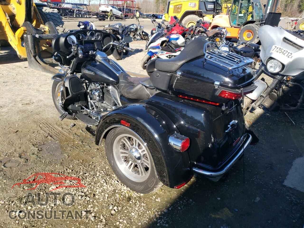 HARLEY-DAVIDSON FL 2019 - 1HD1MAF12KB850393