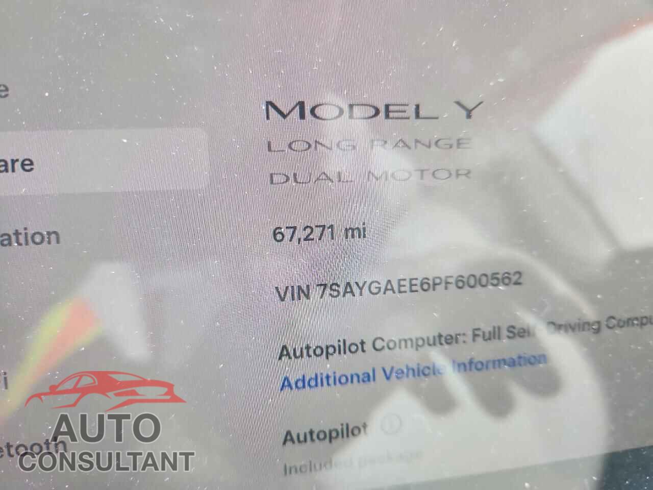 TESLA MODEL Y 2023 - 7SAYGAEE6PF600562