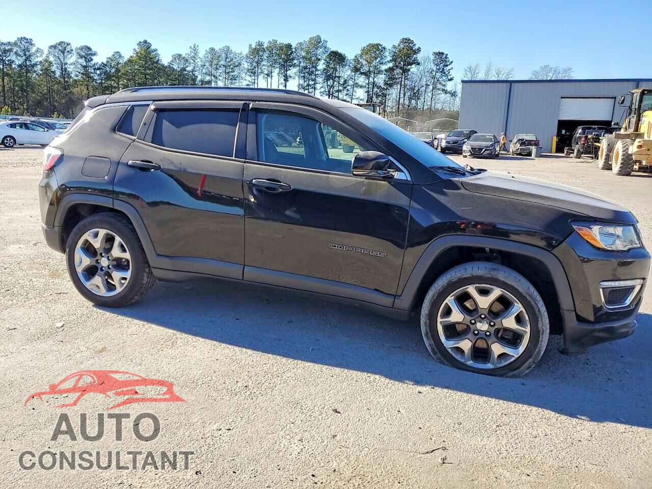JEEP COMPASS 2018 - 3C4NJDCB8JT245284