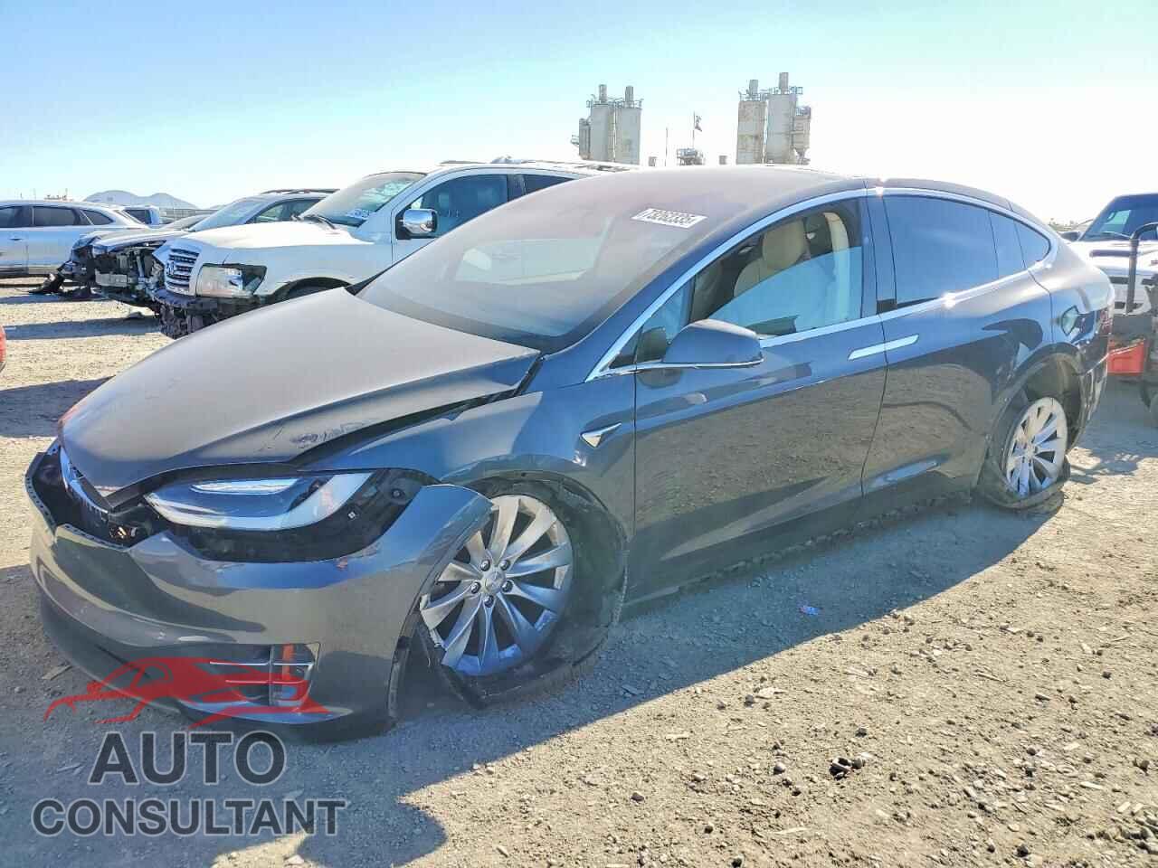 TESLA MODEL X 2017 - 5YJXCBE28HF054655