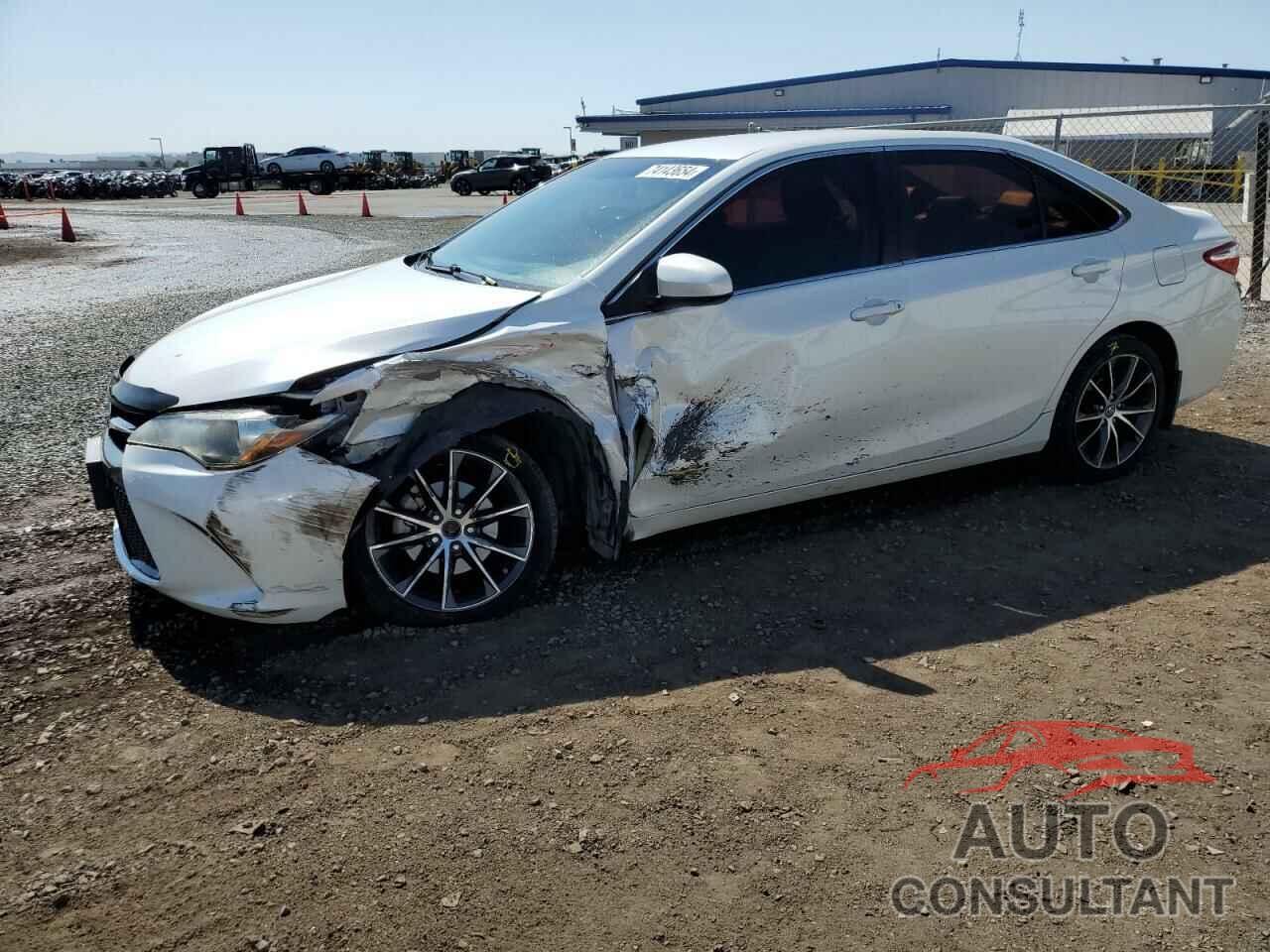 TOYOTA CAMRY 2017 - 4T1BF1FK6HU445459