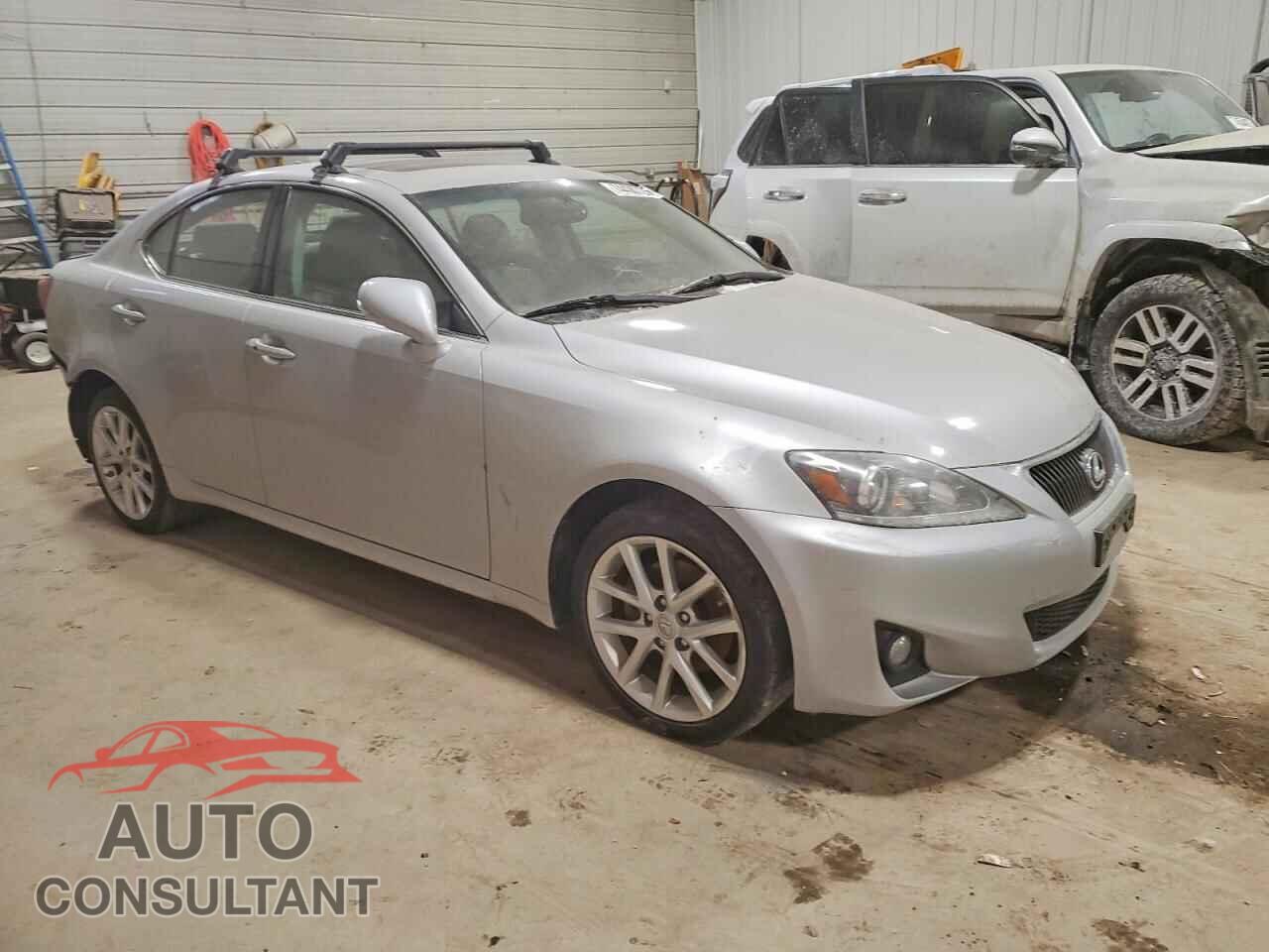 LEXUS IS 2012 - JTHCF5C26C5057587