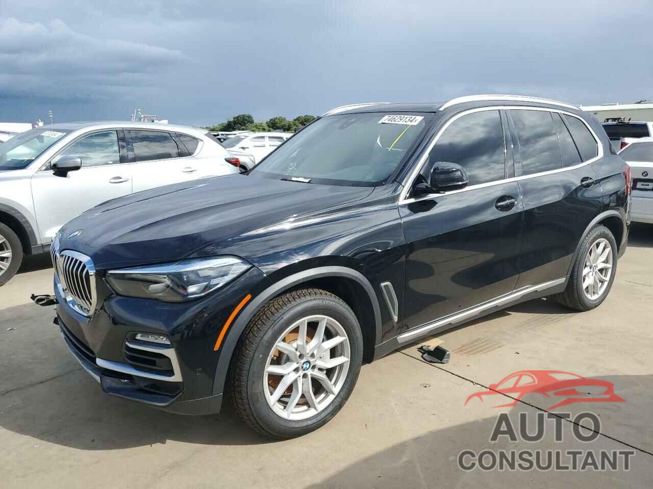 BMW X5 2021 - 5UXCR4C08M9G74857