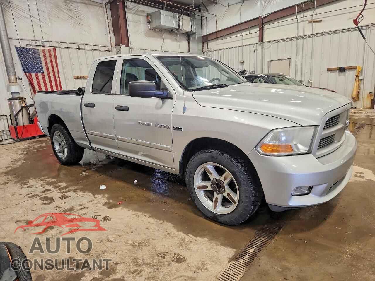 DODGE RAM 1500 2012 - 1C6RD7FT1CS238784