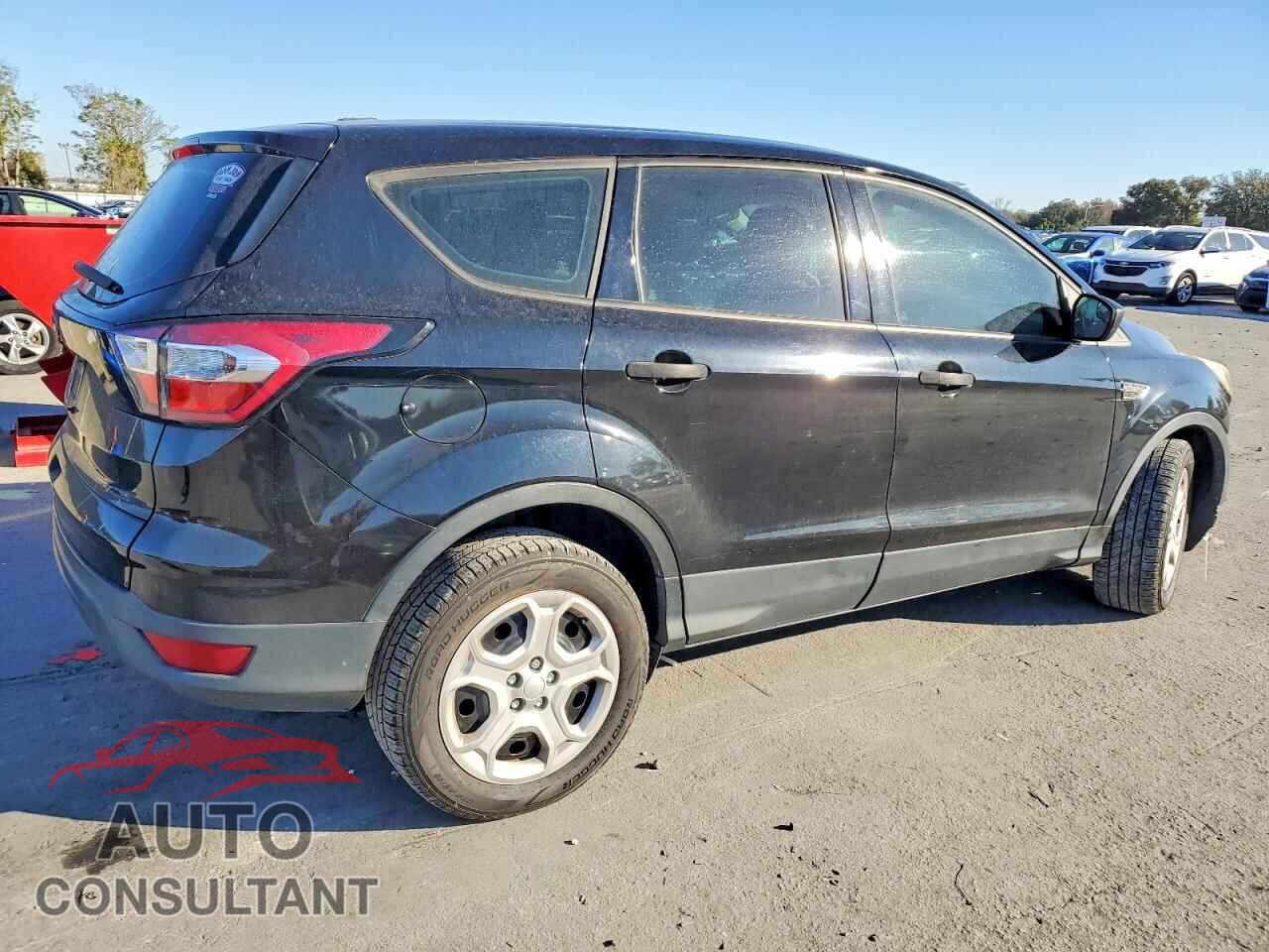 FORD ESCAPE 2017 - 1FMCU0F79HUD81837