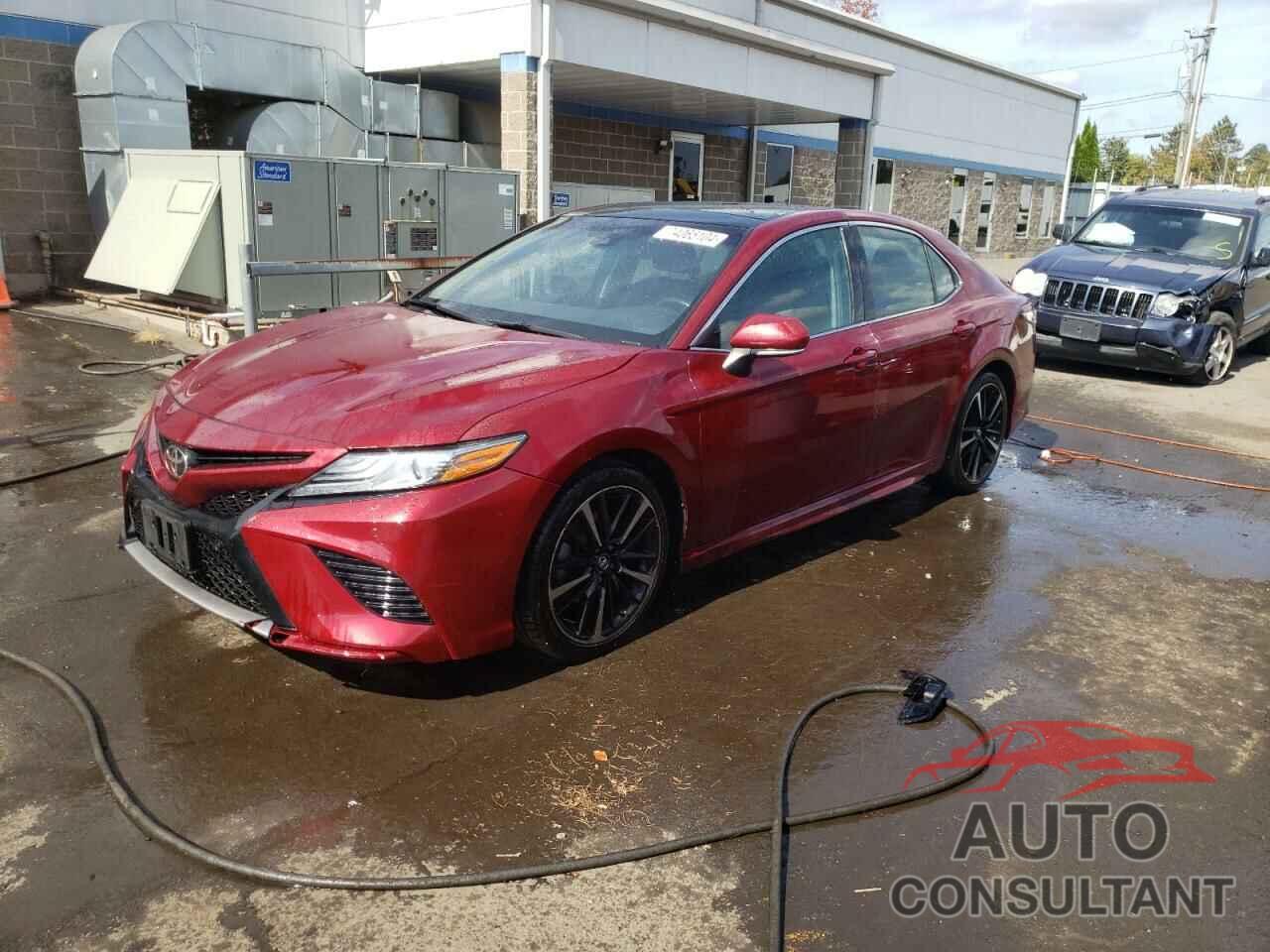 TOYOTA CAMRY 2018 - 4T1B61HK9JU544313