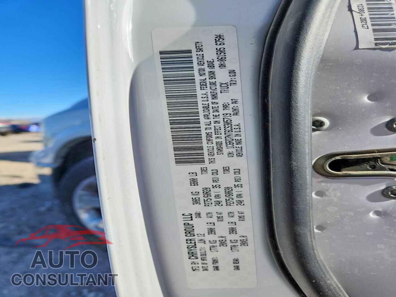 DODGE RAM 1500 2012 - 1C6RD7NT6CS305719
