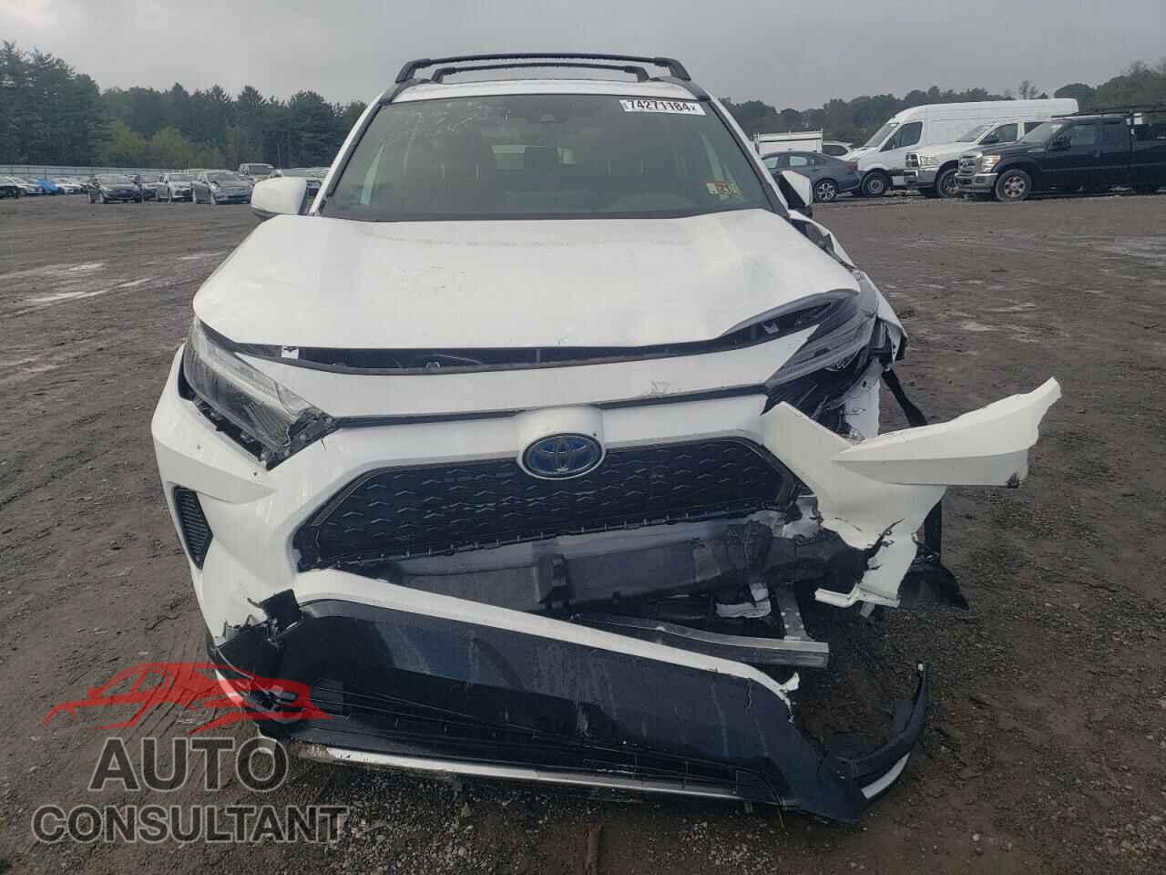 TOYOTA RAV4 2024 - JTMAB3FV0RD178564