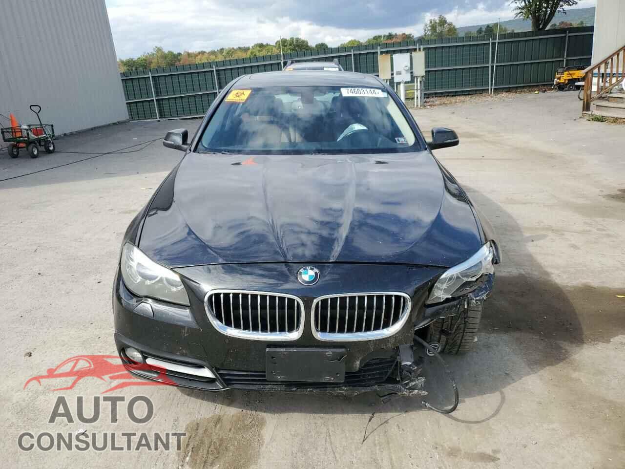 BMW 5 SERIES 2016 - WBA5B3C55GD549864