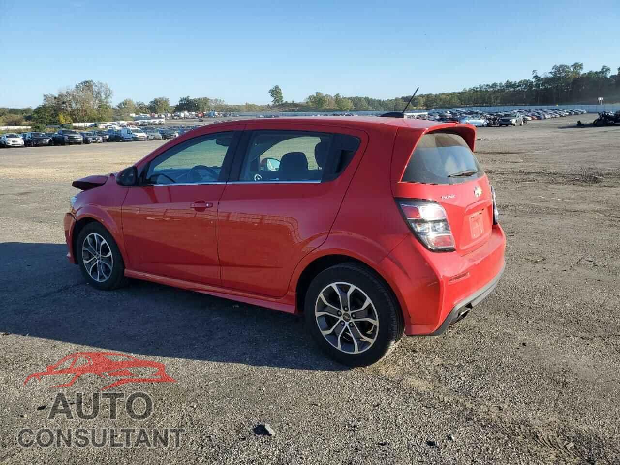 CHEVROLET SONIC 2017 - 1G1JD6SH6H4142431