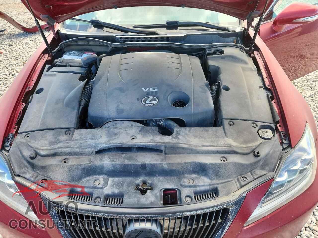 LEXUS IS 2012 - JTHCF5C21C5056203