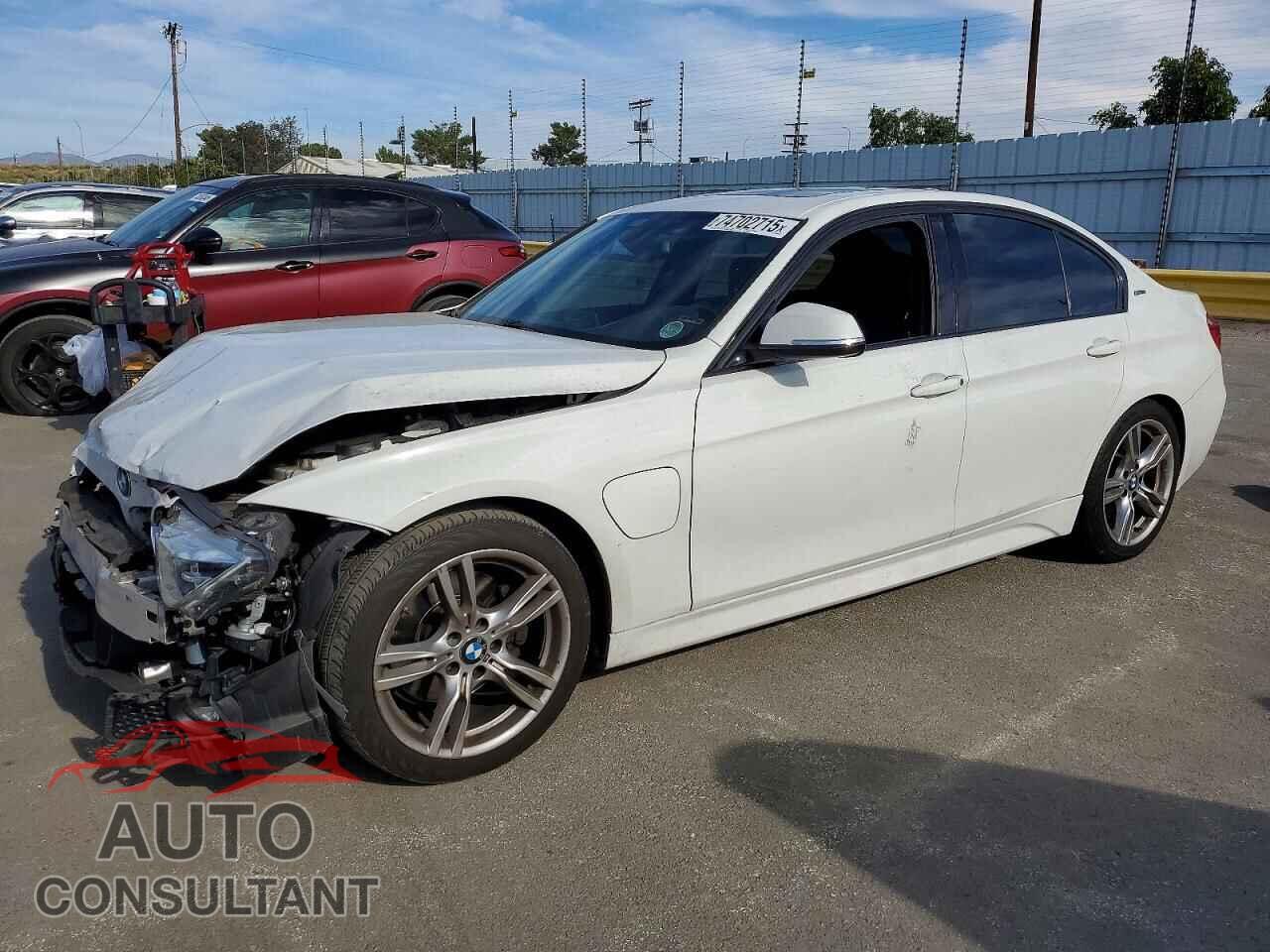 BMW 3 SERIES 2017 - WBA8E1C39HA159358