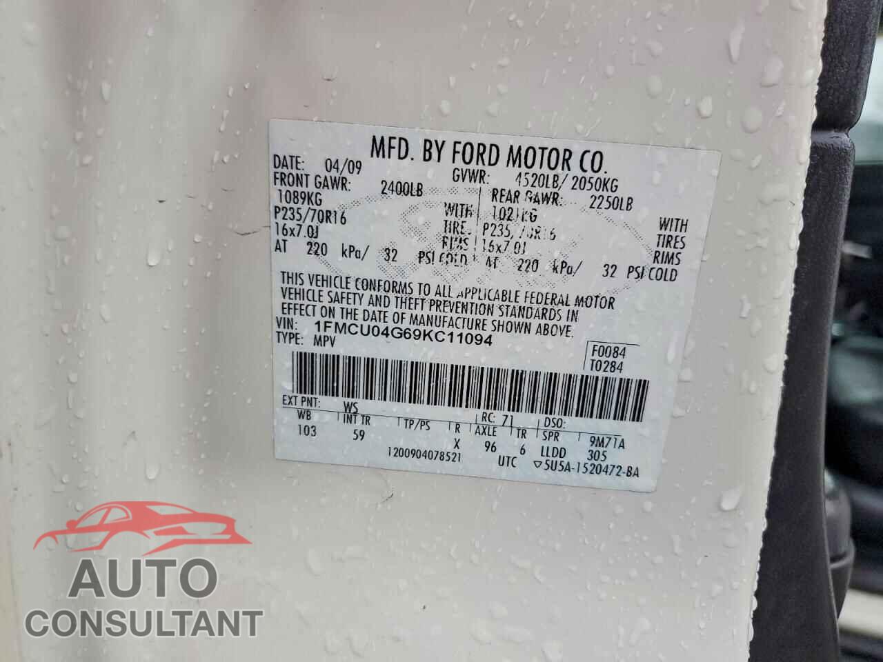 FORD ESCAPE 2009 - 1FMCU04G69KC11094