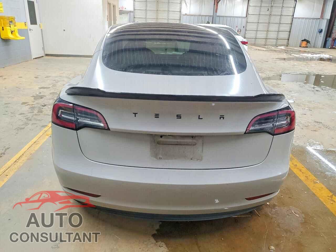 TESLA MODEL 3 2018 - 5YJ3E1EB0JF103436