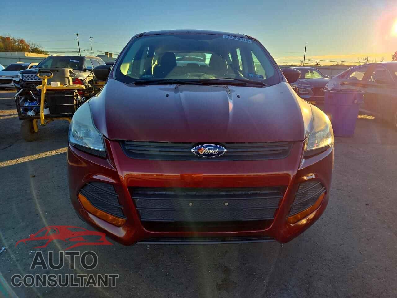 FORD ESCAPE 2015 - 1FMCU0F78FUA76214