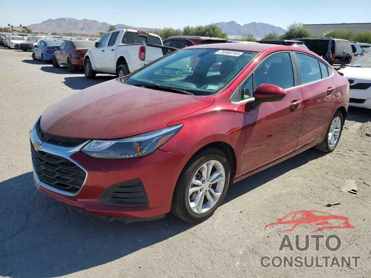 CHEVROLET CRUZE 2019 - 1G1BE5SM2K7125382