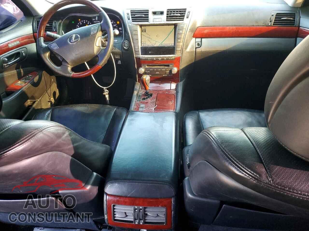LEXUS LS460 2010 - JTHGL5EFXA5037771