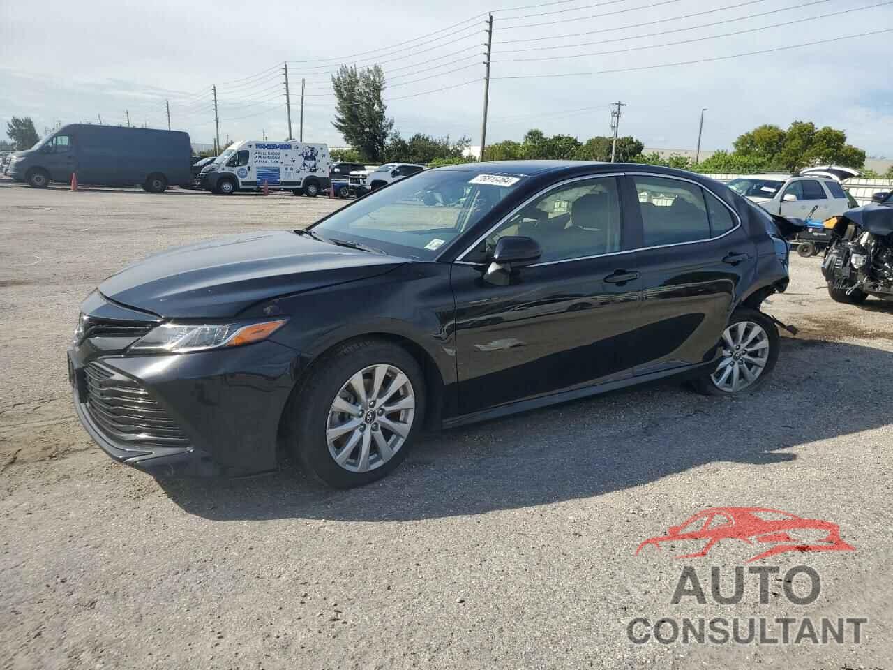 TOYOTA CAMRY 2018 - JTNB11HK9J3039067