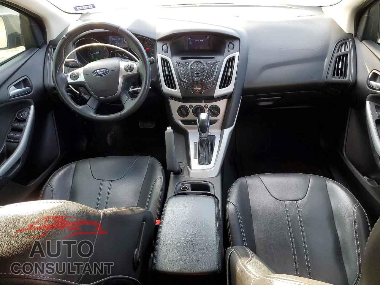 FORD FOCUS 2014 - 1FADP3K29EL443823