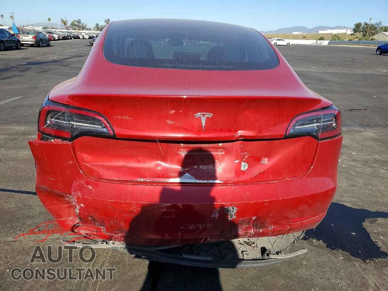 TESLA MODEL 3 2018 - 5YJ3E1EA7JF045753