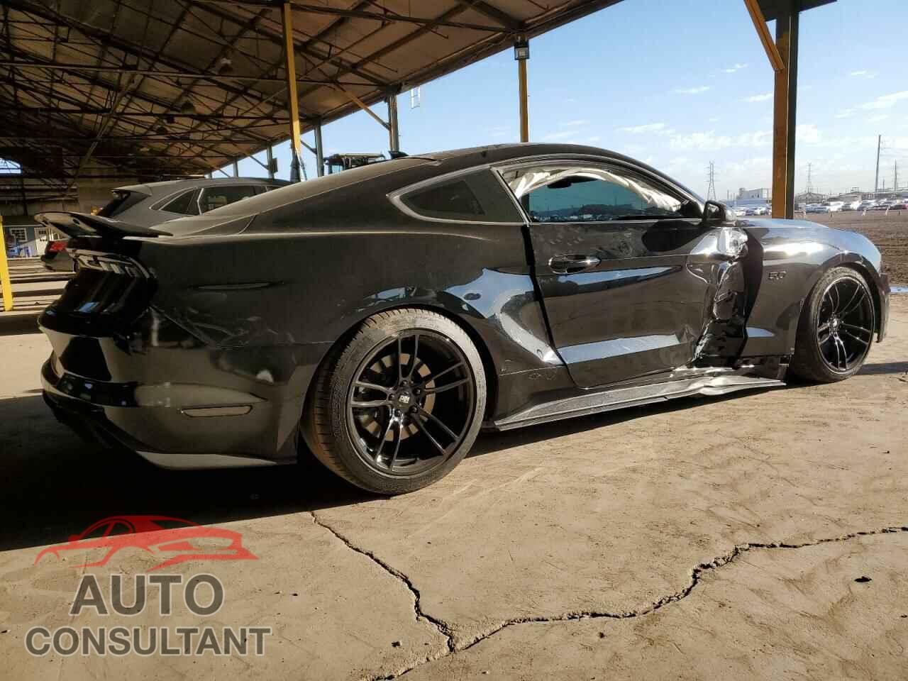 FORD MUSTANG 2021 - 1FA6P8CF1M5117136