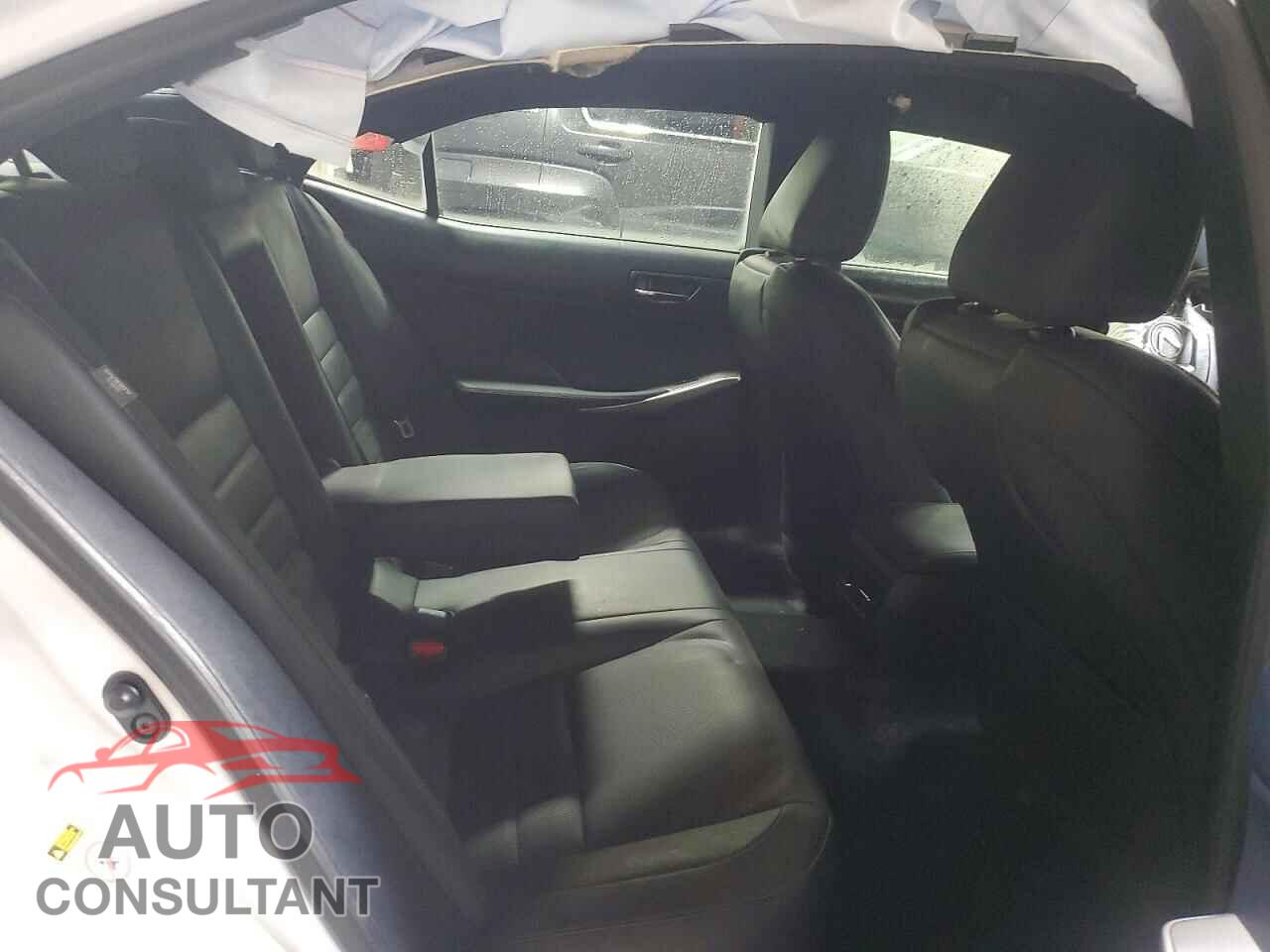LEXUS IS 2015 - JTHCF1D23F5024767
