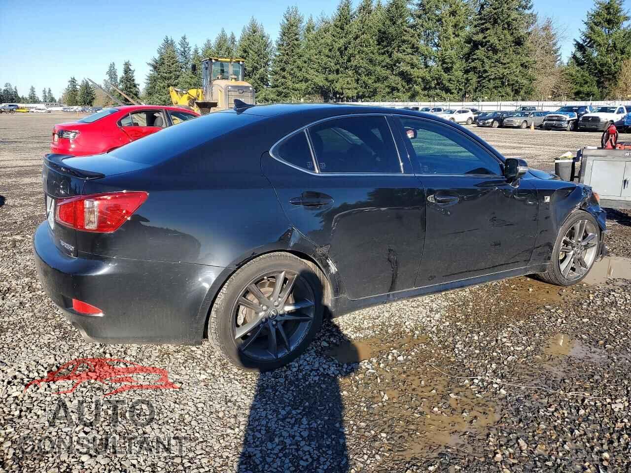 LEXUS IS 2011 - JTHBF5C20B5147344