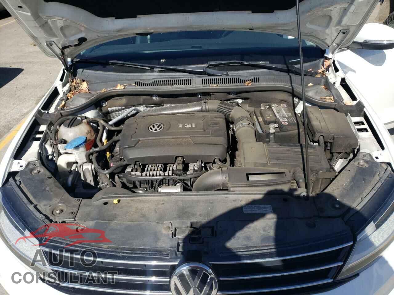 VOLKSWAGEN JETTA 2017 - 3VWL17AJ5HM403603