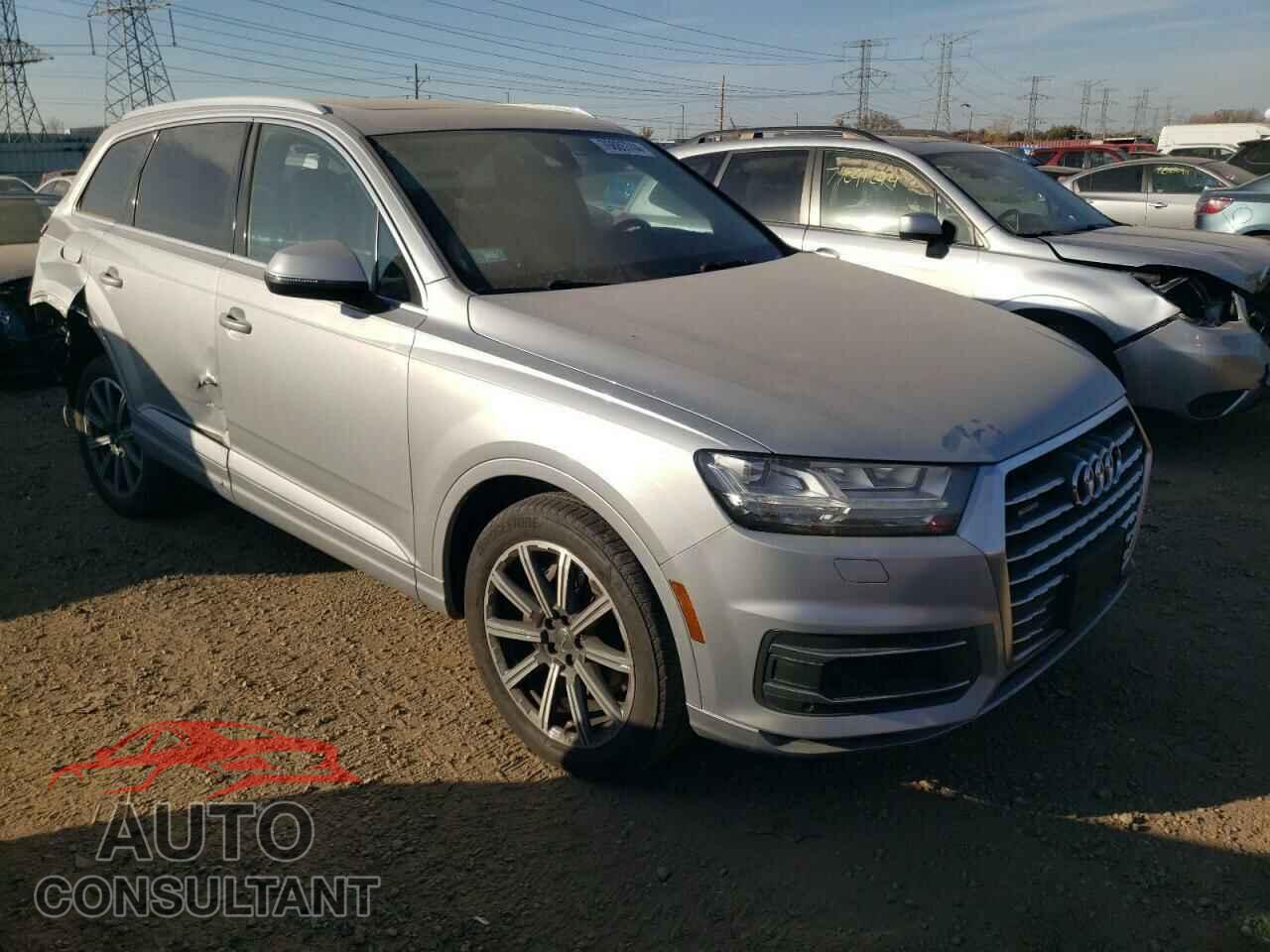 AUDI Q7 2017 - WA1VABF76HD031867