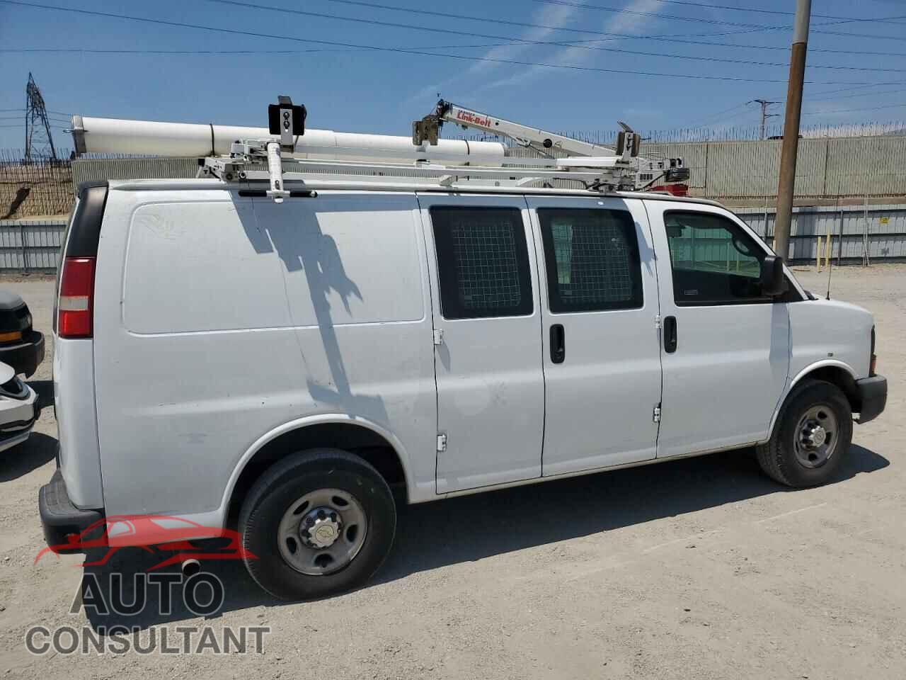 CHEVROLET EXPRESS 2013 - 1GCWGFCB3D1902681