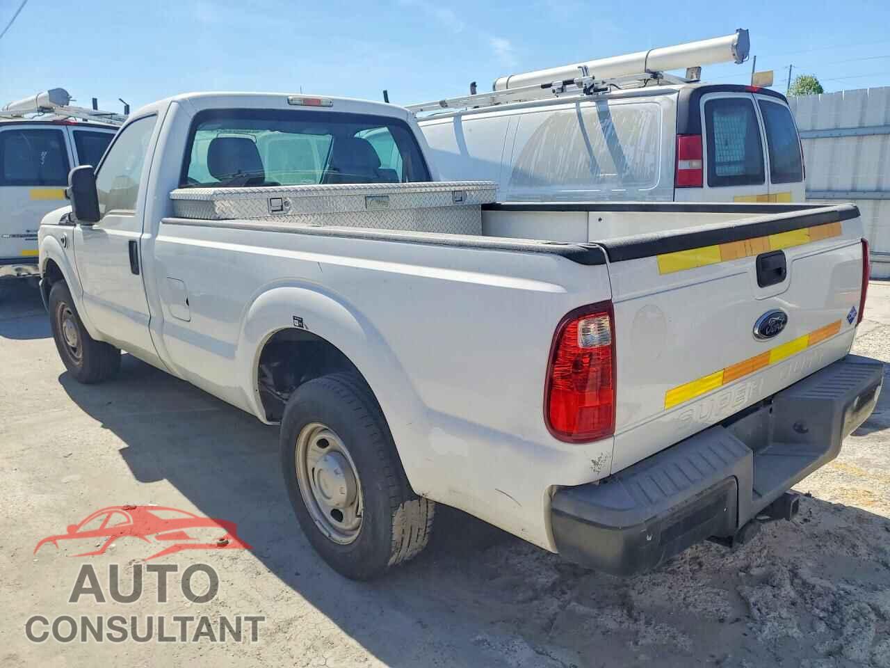 FORD F250 2013 - 1FTBF2A62DEB82072