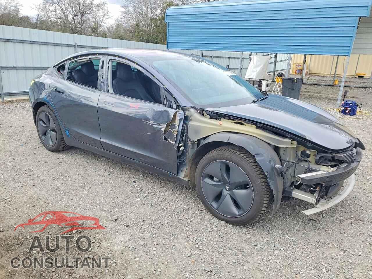 TESLA MODEL 3 2018 - 5YJ3E1EB5JF130518