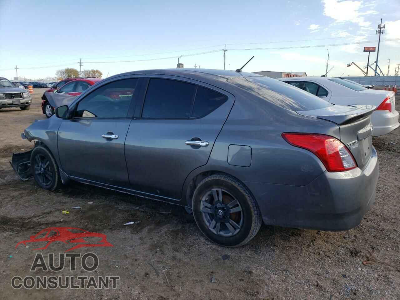NISSAN VERSA 2019 - 3N1CN7AP3KL818110