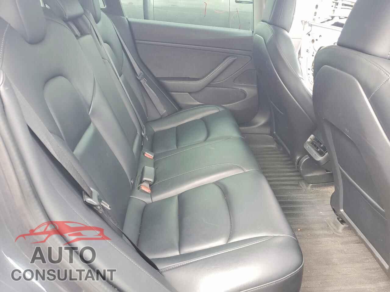 TESLA MODEL 3 2020 - 5YJ3E1EC2LF601651