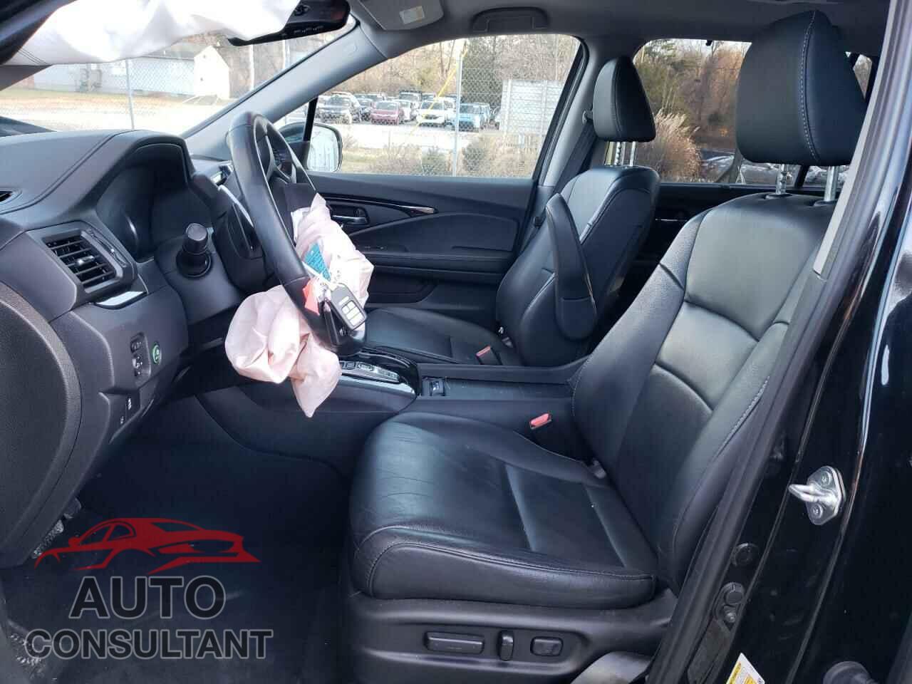 HONDA PILOT 2019 - 5FNYF6H92KB022304