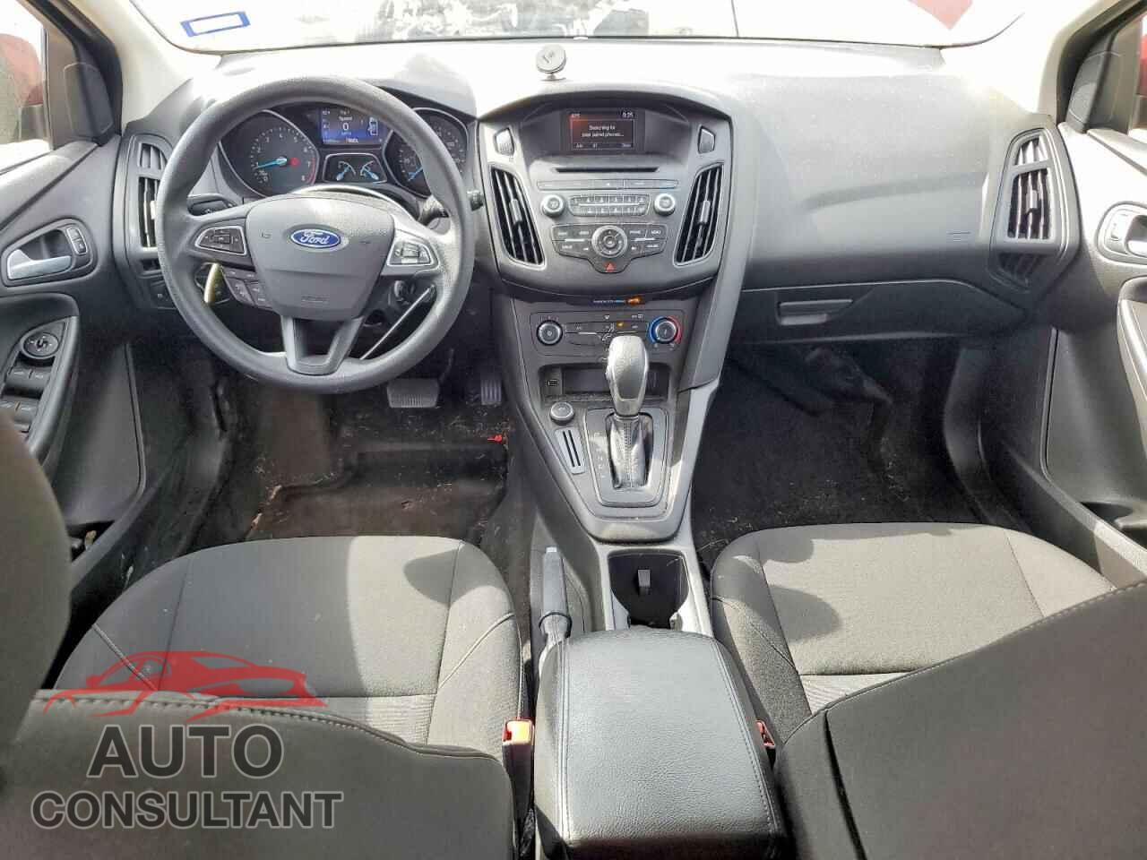 FORD FOCUS 2017 - 1FADP3K26HL332540