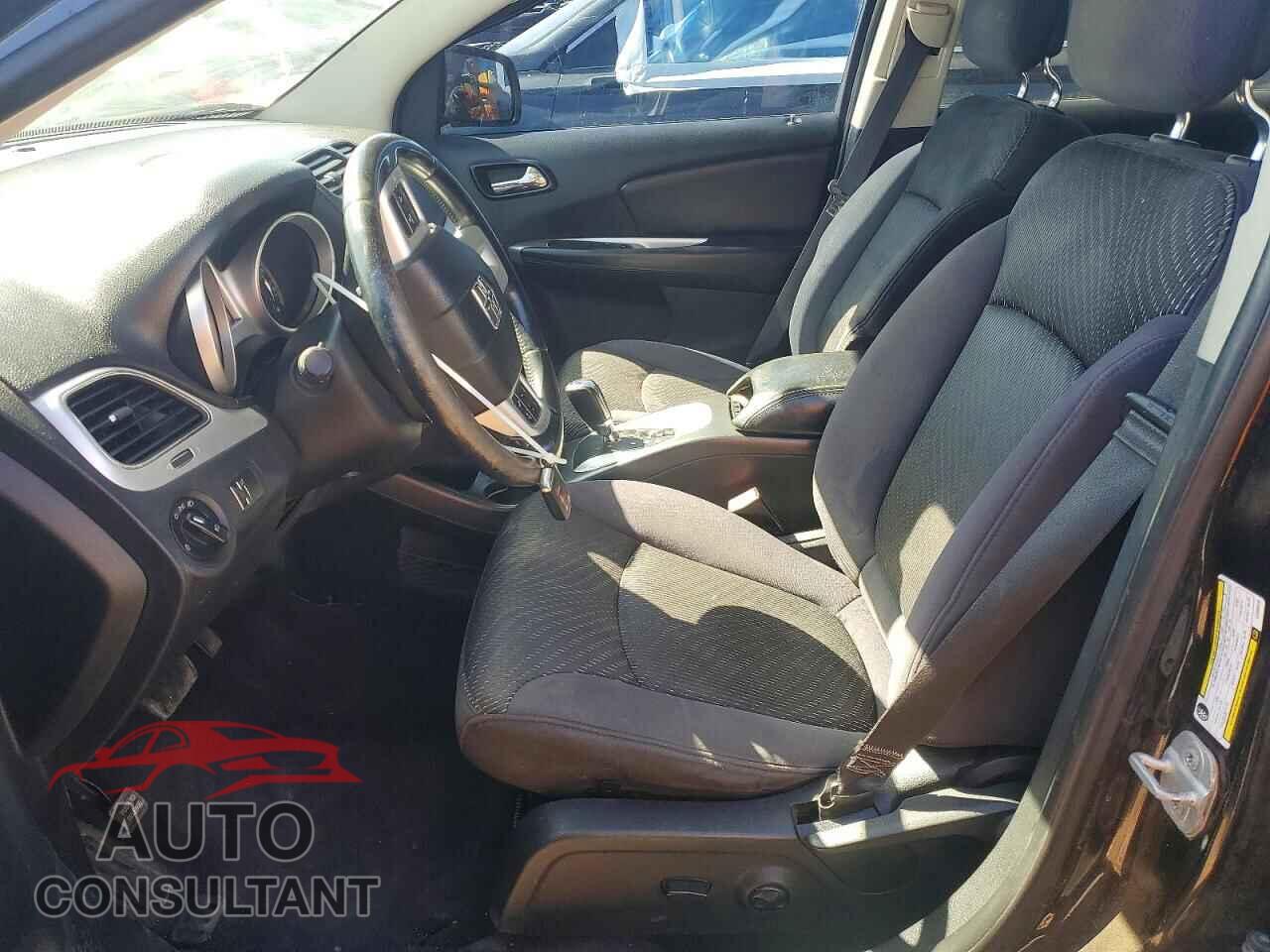 DODGE JOURNEY 2012 - 3C4PDCBB9CT333520