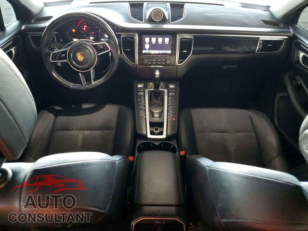 PORSCHE MACAN 2018 - WP1AA2A55JLB25520