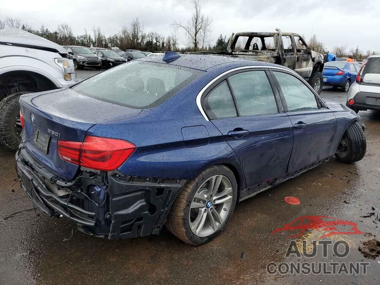 BMW 3 SERIES 2017 - WBA8B9G39HNU55653