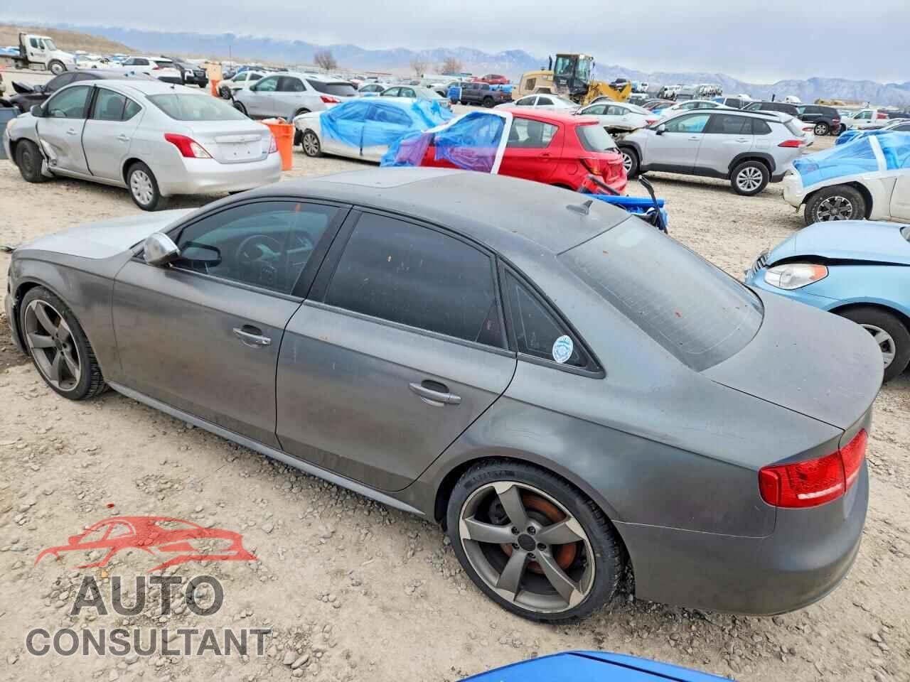 AUDI S4/RS4 2011 - WAUBGAFL4BA098519