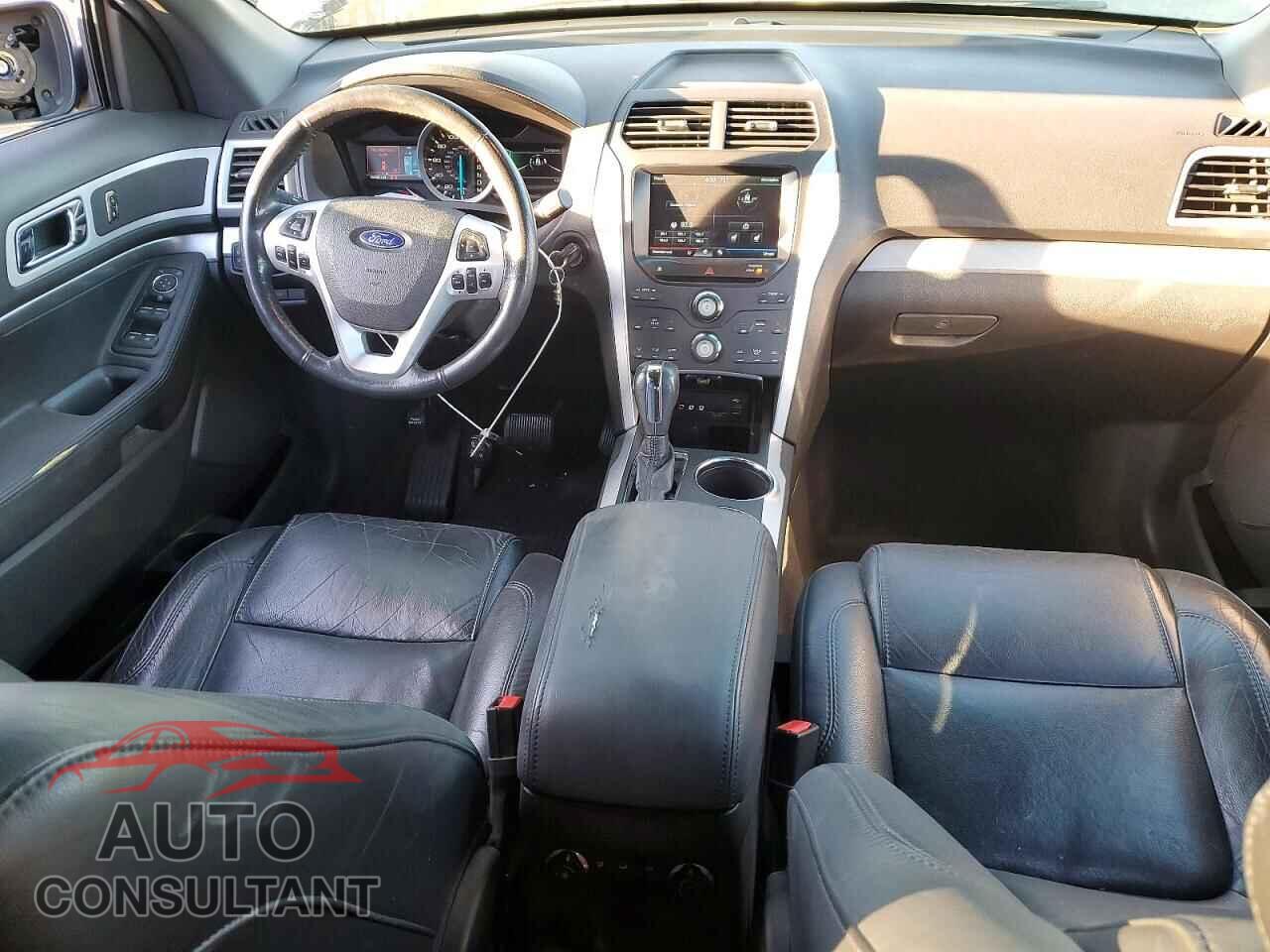 FORD EXPLORER 2011 - 1FMHK8D82BGA55227
